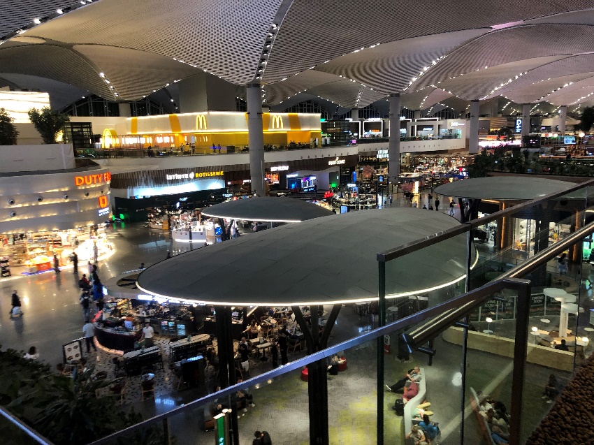 Photograph from Chris Snyders’ European travels — 23 May 2026: Day 24: Tolosa – Bilbao: Flight to Istanbul, connection to OR Tambo, JHB